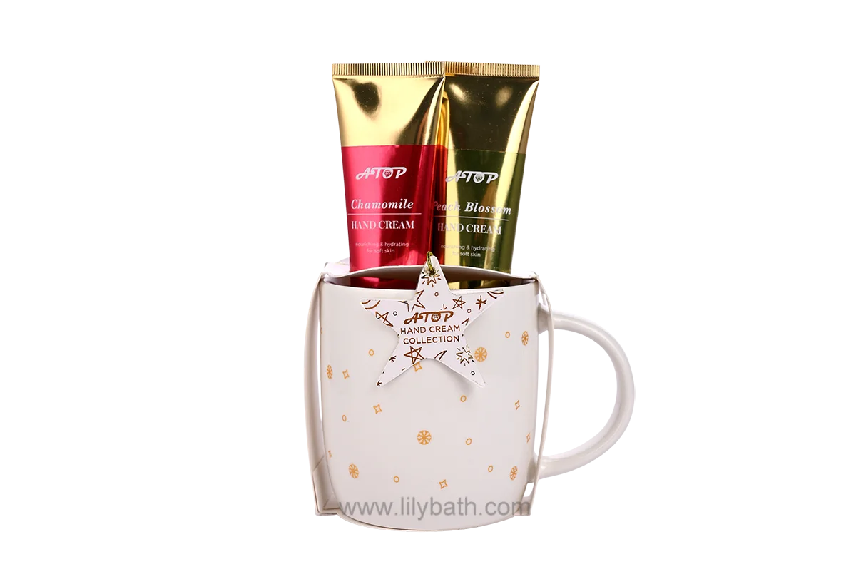 Handcreme-Set mit Kamille und Pfirsichblüte – Feuchtigkeitsspendendes Handlotion-Geschenkset mit dekorativer Keramiktasse 1