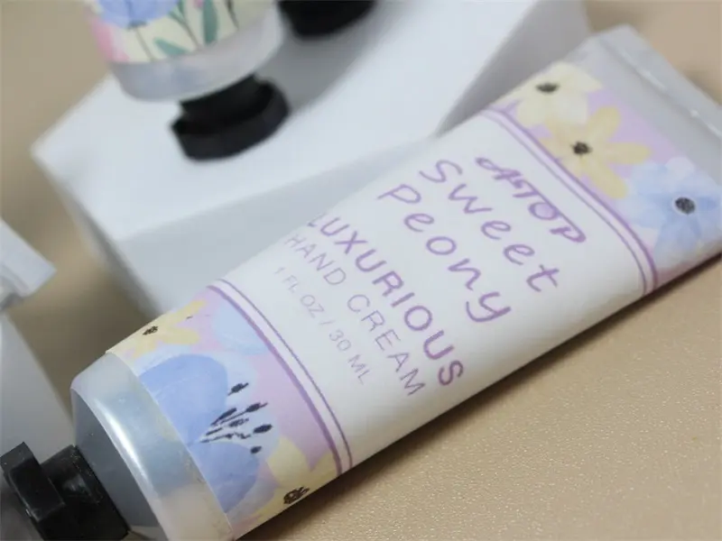 High Quality Hand Care White by Lily Bath 3