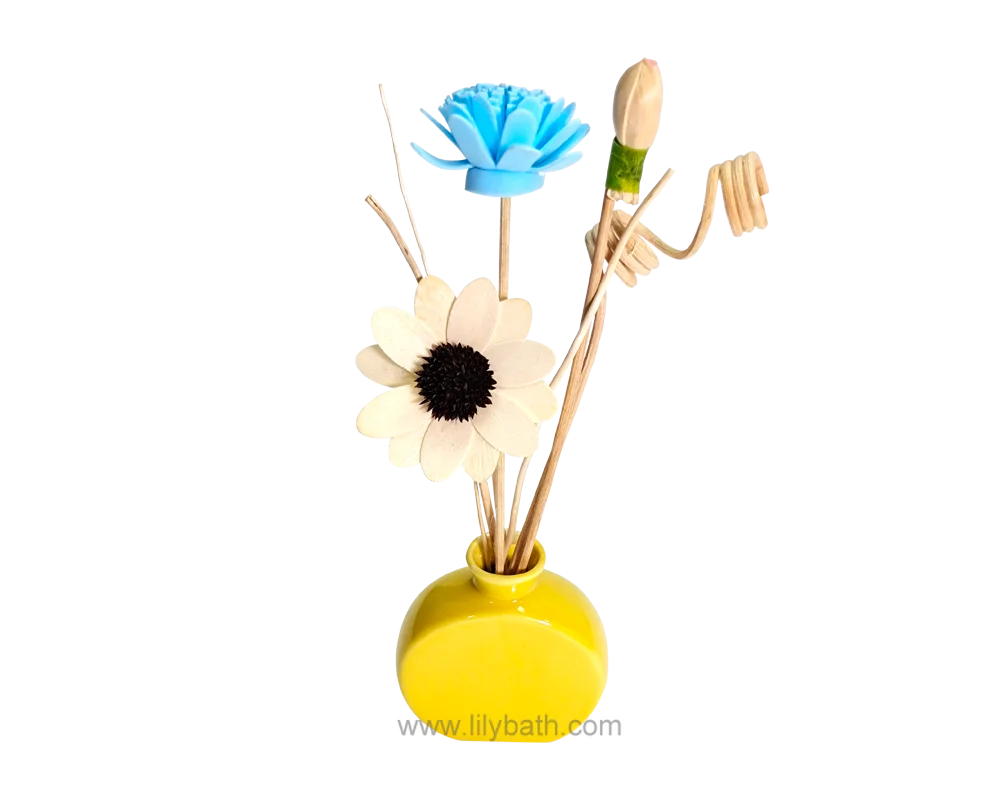 আরামের জন্য ফ্লোরাল রিড এসেনশিয়াল অয়েল ডিফিউজার সেট 1