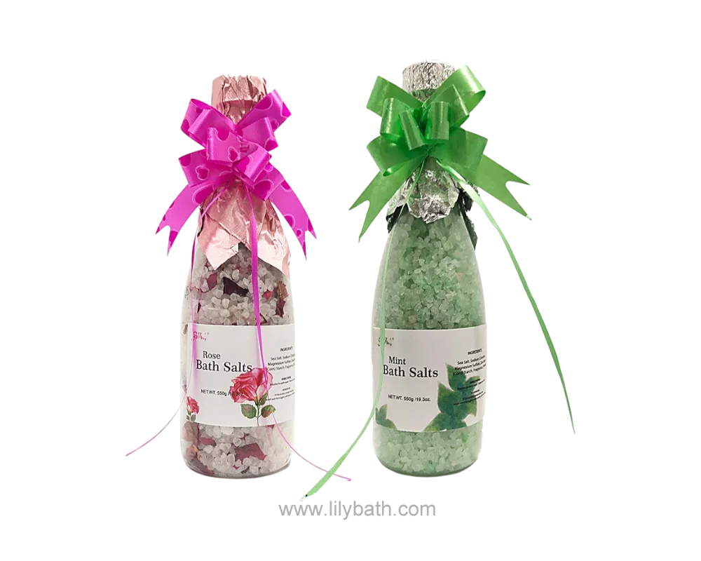 मांसपेशियों को आराम देने के लिए लक्ज़री सुगंधित स्नान नमक उपहार सेट (गुलाब & पुदीना) 1