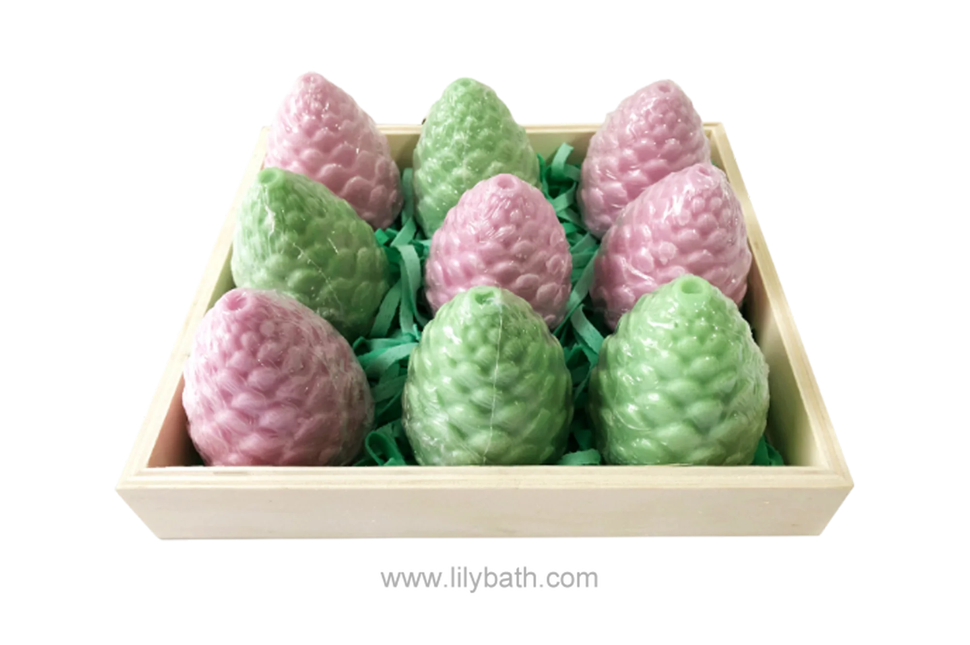 Pinecone shaped bath bomb gift set with pastel colors